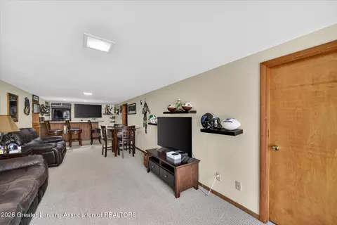 2954 Dobie Rd, Mason, MI 48854 photo 27