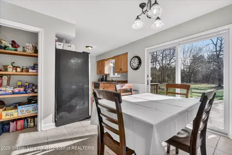 2954 Dobie Rd, Mason, MI 48854 photo 10