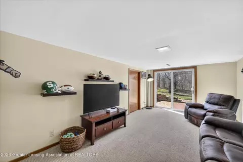 2954 Dobie Rd, Mason, MI 48854 photo 28