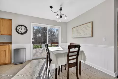 2954 Dobie Rd, Mason, MI 48854 photo 9