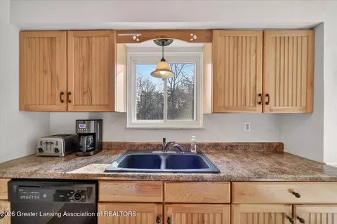 2954 Dobie Rd, Mason, MI 48854 photo 14