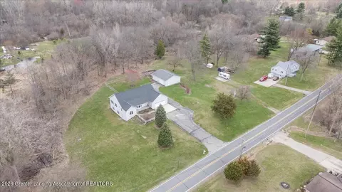 View/Area - 5859 Sleight Rd, Bath, MI 48808 photo 4 of 9