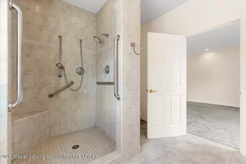 Bath - 5859 Sleight Rd, Bath, MI 48808 photo 4 of 5