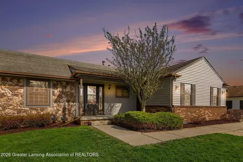 486 Red Cedar Blvd, Williamston, MI 48895