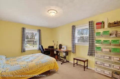 Bedroom - 1306 Schavey Rd, Dewitt, MI 48820 photo 6 of 8