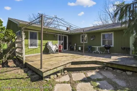 Exterior - 1306 Schavey Rd, Dewitt, MI 48820 photo 3 of 11