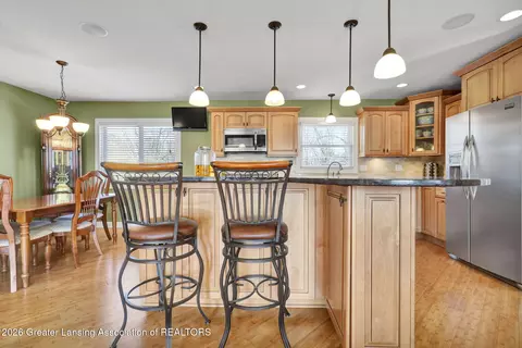 Kitchen - 7360 Delta River Dr, Lansing, MI 48906 photo 1 of 6