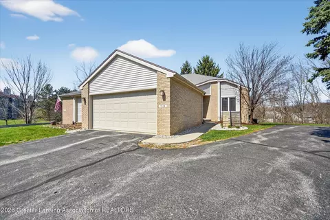 7114 Treasure Isle #56, Lansing, MI 48917