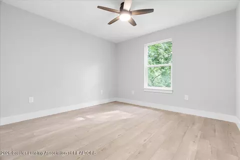 1737 Lyons Ave, Lansing, MI 48910 photo 7