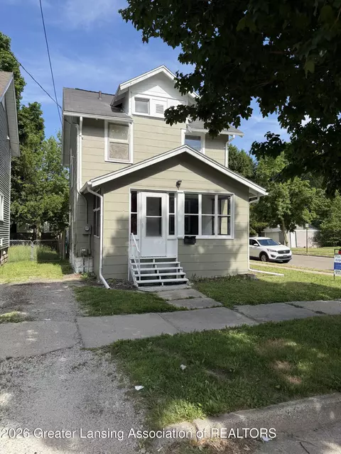 537 Lathrop St, Lansing, MI 48912