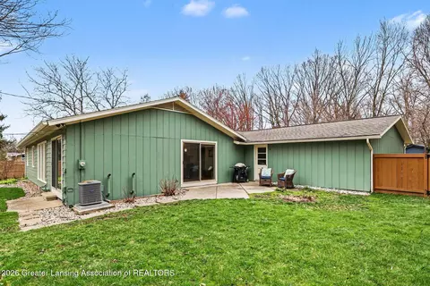 Exterior - 318 N Circle Dr, Williamston, MI 48895 photo 6 of 9