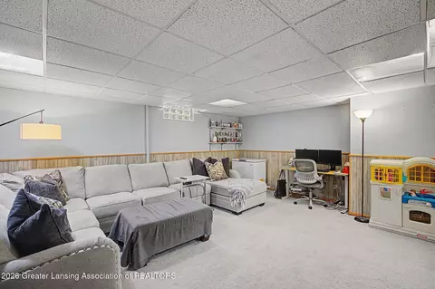 1931 Carson St, Lansing, MI 48911 photo 25