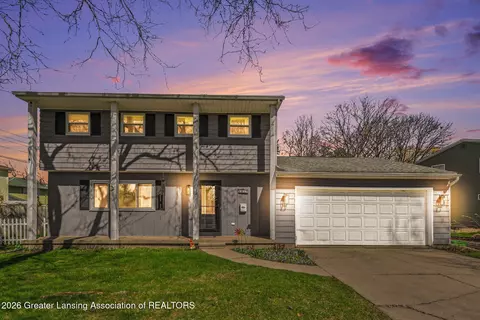 2017 Northampton Way, Lansing, MI 48912