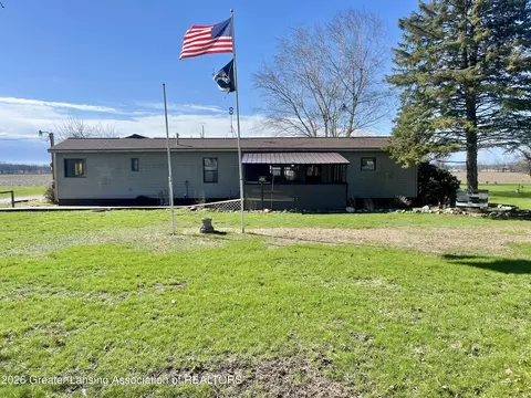 7394 Reeder Rd, Lyons, MI 48851