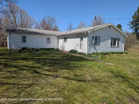 3244 Tuttle Rd, Leslie, MI 49251