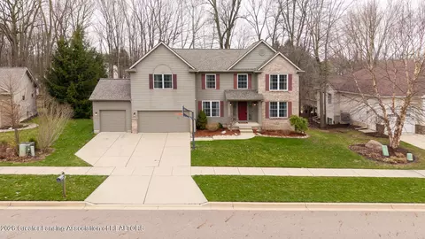 16960 Black Walnut Ln, East Lansing, MI 48823