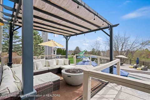 Exterior - 3407 Hidden Ridge Dr, Dewitt, MI 48820 photo 9 of 20