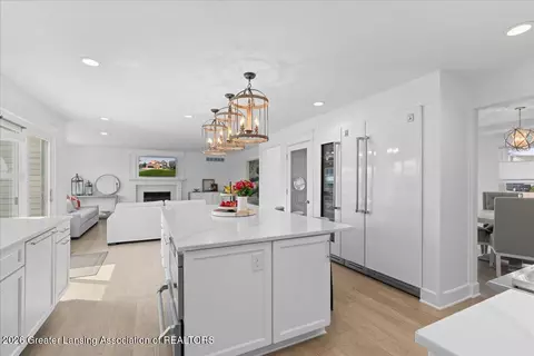 Kitchen - 3407 Hidden Ridge Dr, Dewitt, MI 48820 photo 3 of 12