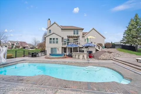 Exterior - 3407 Hidden Ridge Dr, Dewitt, MI 48820 photo 2 of 20
