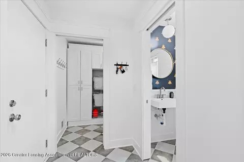 Entry Way - 3407 Hidden Ridge Dr, Dewitt, MI 48820 photo 5 of 8