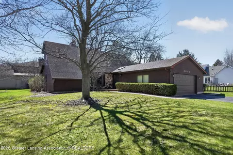 4857 Sycamore St, Holt, MI 48842