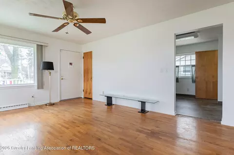 Living - 5019 Devonshire Ave, Lansing, MI 48910 photo 4 of 4