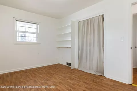 Bedroom - 5019 Devonshire Ave, Lansing, MI 48910 photo 2 of 6