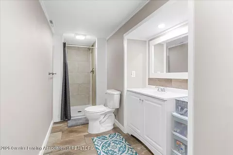 Bath - 1010 E Cass St, Saint Johns, MI 48879 photo 3 of 3
