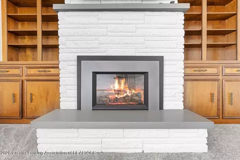Living - 1010 E Cass St, Saint Johns, MI 48879 photo 9 of 10