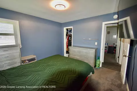 Bedroom - 4500 Devonshire Ave, Lansing, MI 48910 photo 4 of 6