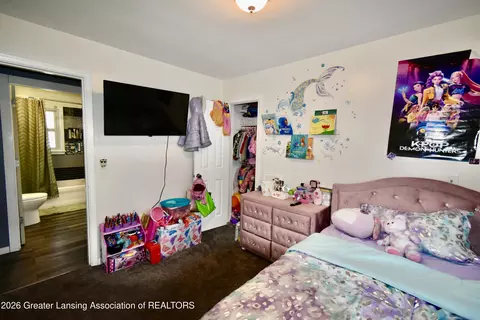Bedroom - 4500 Devonshire Ave, Lansing, MI 48910 photo 2 of 6
