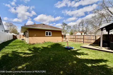 Exterior - 4500 Devonshire Ave, Lansing, MI 48910 photo 2 of 3