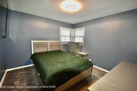 Bedroom - 4500 Devonshire Ave, Lansing, MI 48910 photo 3 of 6
