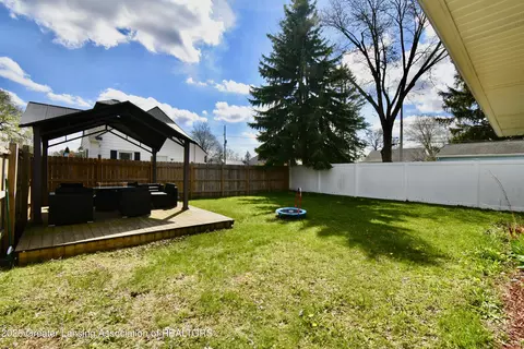 Exterior - 4500 Devonshire Ave, Lansing, MI 48910 photo 1 of 3
