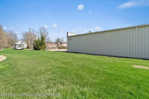 Exterior - 710 E Walker St, Saint Johns, MI 48879 photo 4 of 6
