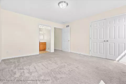 Bedroom - 710 E Walker St, Saint Johns, MI 48879 photo 3 of 4
