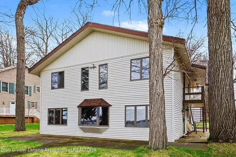 2321 Country Club Way, Albion, MI 49224