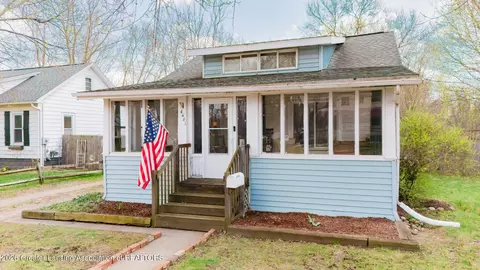 4461 Holt Rd, Holt, MI 48842