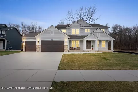 11387 Windswept Dr, Grand Ledge, MI 48837
