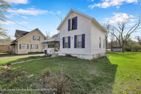 1108 N Blackstone St, Jackson, MI 49202