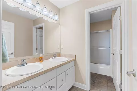 Bath - 3700 W Lehman Rd, Dewitt, MI 48820 photo 2 of 5