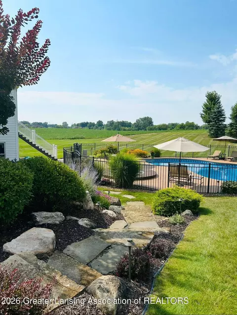 Exterior - 3700 W Lehman Rd, Dewitt, MI 48820 photo 16 of 17