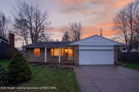 3225 Ginger Snap Ln, Lansing, MI 48911