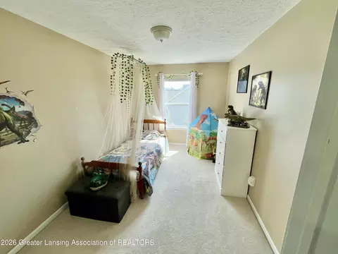 Bedroom - 8639 Jacaranda Dr, Dimondale, MI 48821 photo 6 of 9