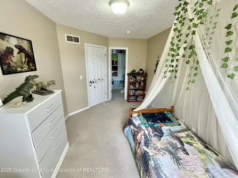 Bedroom - 8639 Jacaranda Dr, Dimondale, MI 48821 photo 7 of 9