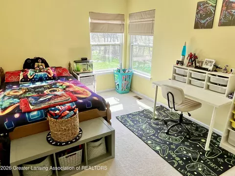 Bedroom - 8639 Jacaranda Dr, Dimondale, MI 48821 photo 4 of 9