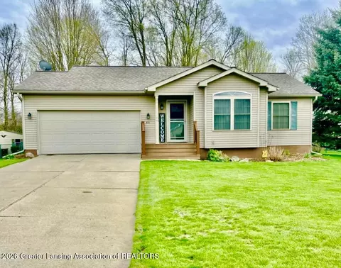 611 Angel Ct, Charlotte, MI 48813