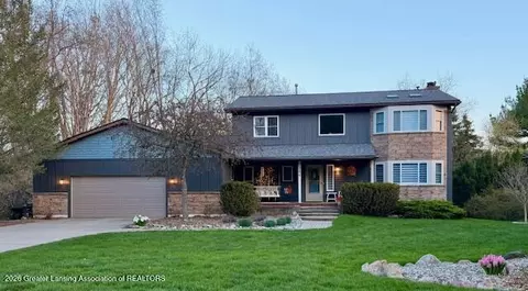 704 Larchmont St, Dewitt, MI 48820