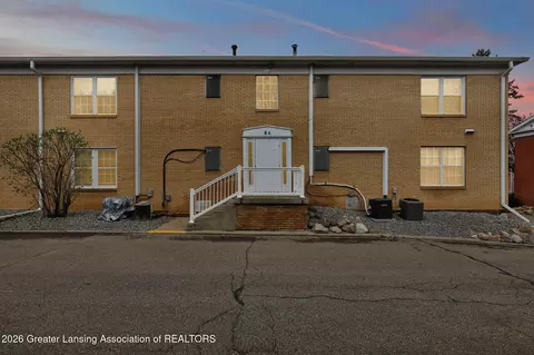 3333 Moores River Dr #808, Lansing, MI 48911