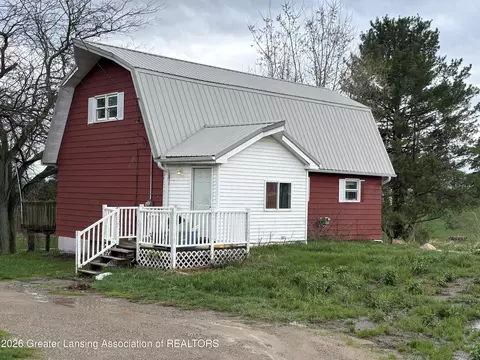 8078 N Hartel Rd, Grand Ledge, MI 48837